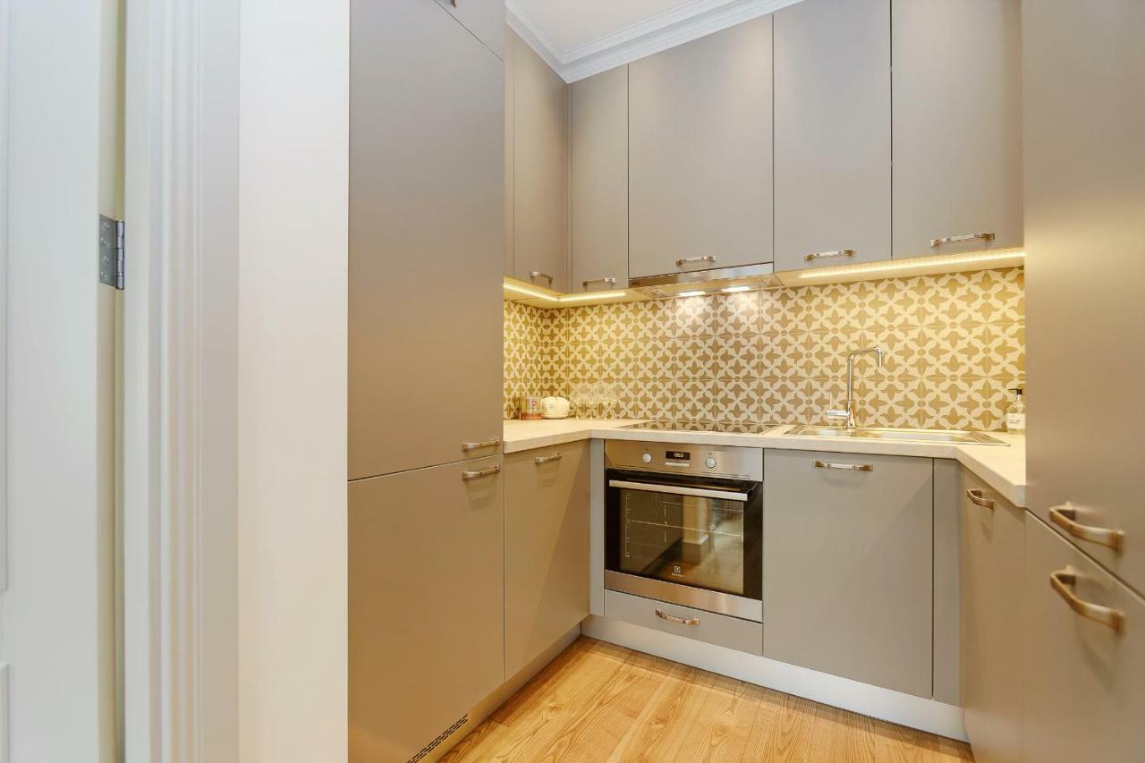 Dzirnavu Residense Apartment Riga Luaran gambar
