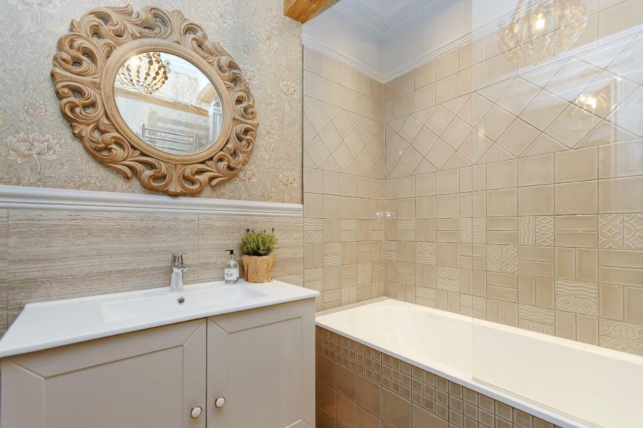 Dzirnavu Residense Apartment Riga Luaran gambar