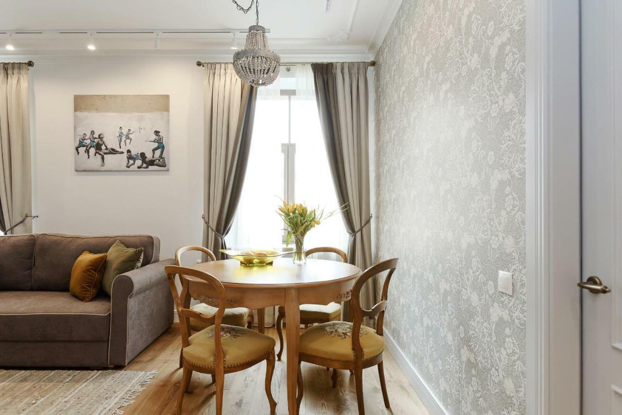 Dzirnavu Residense Apartment Riga Luaran gambar